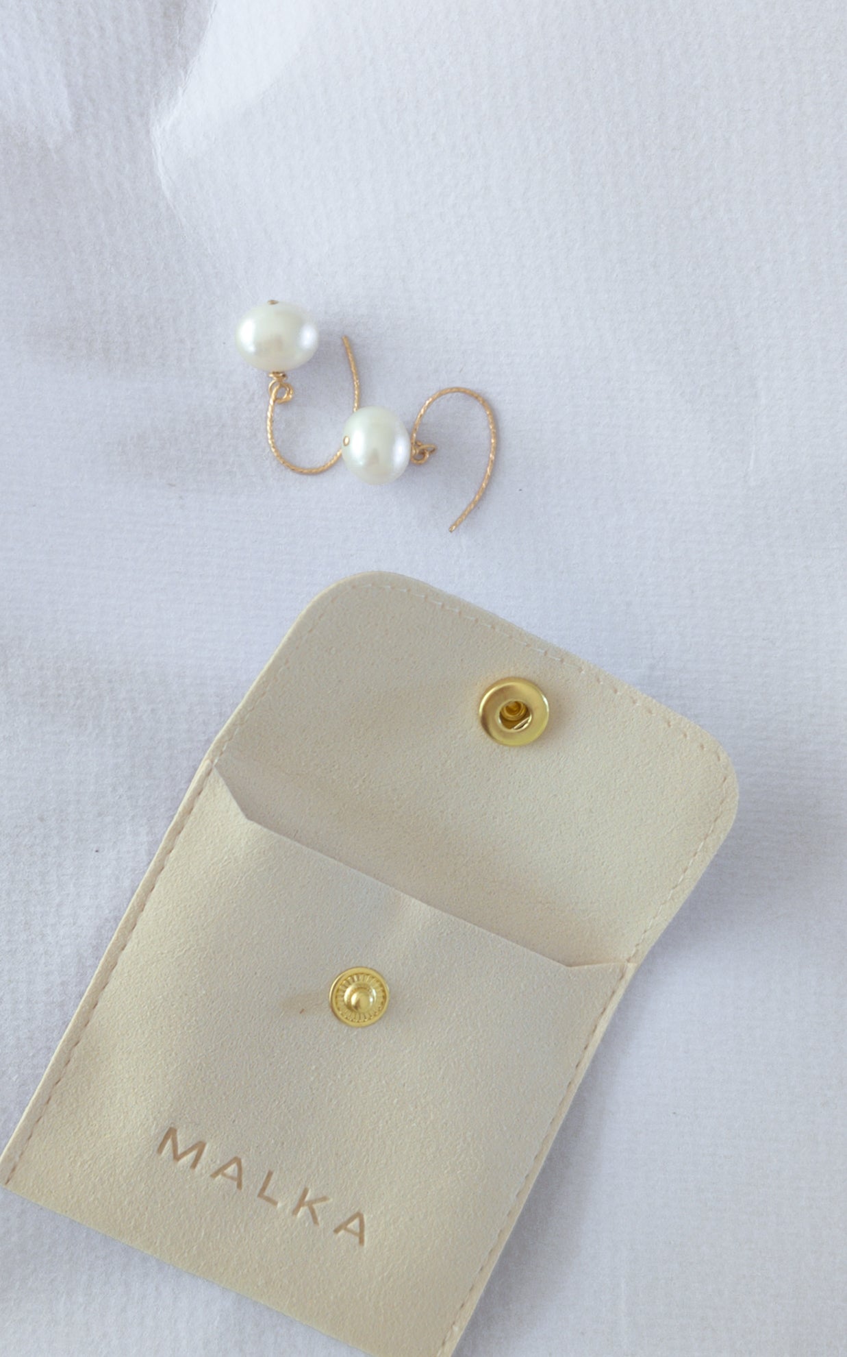The Meme - Pearl Drop Earrings